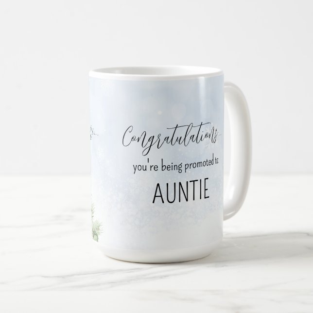 Pregnancy Reveal für Tante Winter Baby befördert Kaffeetasse (VorderseiteRechts)