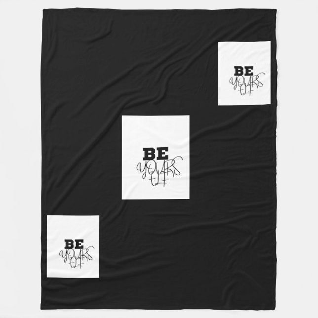 Premium Sei selbst schwarz & weiß Fleece Blanket. (Vorderseite)