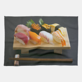 Premium Sushi on Traditional Board Geschirrtuch