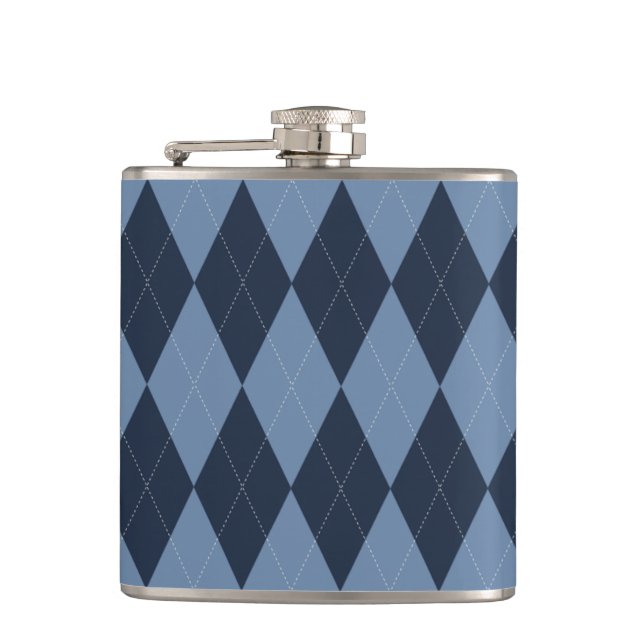 Preppy Argyle Navy- & Blaue personalisierte Grooms Flachmann (Vorderseite)