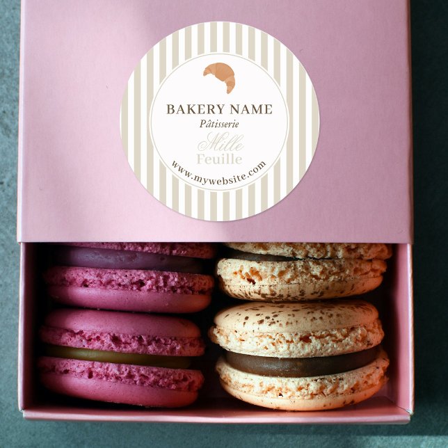 Preppy Beige Brown Stripes Bakery Logo Product Runder Aufkleber (Preppy Beige Brown Stripes Bakery Logo Product Classic Round Sticker)
