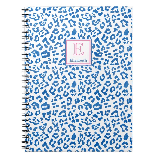 Preppy Blue and White Leopard Print Mit Monogramm Notizblock (Vorderseite)