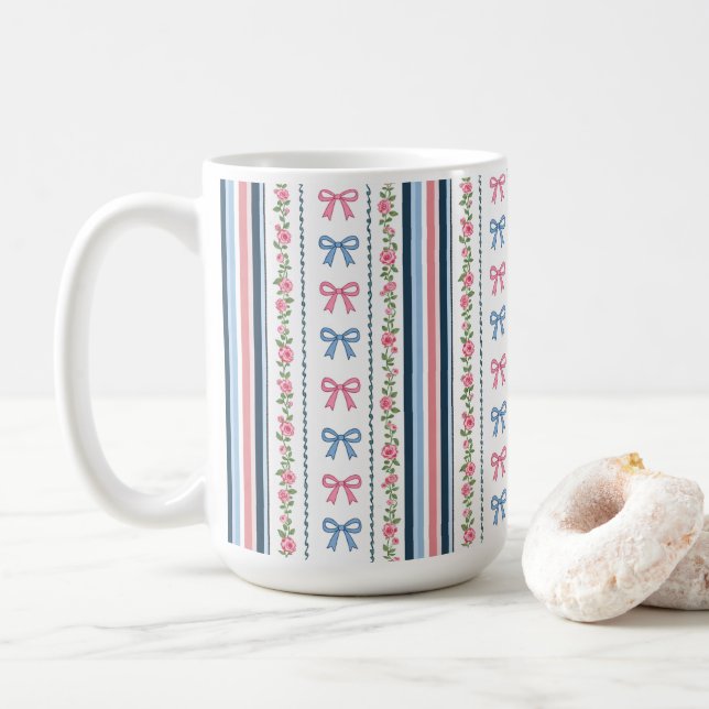 Preppy Blue Pink Bows Florals Striped Coquette Kaffeetasse (Mit Donut)