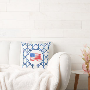 Preppy Blue Trellis Bamboo Pattern American Flag Kissen