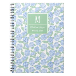 Preppy Blue und Green Hydrangeas Monogram Notizblock