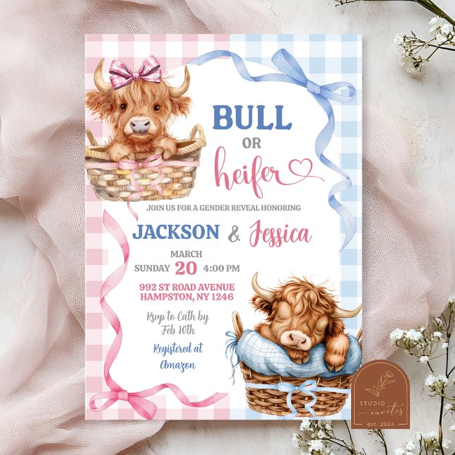 Preppy Bull oder Heifer Highland Cow Gender Reveal Einladung (Von Creator hochgeladen)