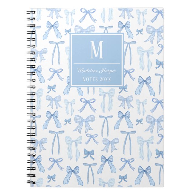 Preppy Coquette Blue Bows Monogram Personalisiert Notizblock (Vorderseite)
