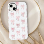 Preppy Coquette Pink Bow Muster Case-Mate iPhone 14 Plus Hülle<br><div class="desc">Girly iPhone Gehäuse mit rosa Bogen Muster im preppy coquette Stil. Für das iPhone 14 Plus konzipiert, wird aber auch für viele andere Modelle geeignet sein. Wenn Sie einen anderen Karo wählen, sieht das Design in der Vorschau immer noch gut aus und kann bei Bedarf angepasst werden (klicken Sie auf...</div>