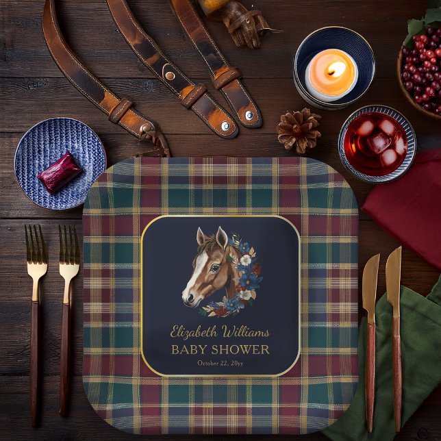 Preppy Equestrian Foal Floral Baby Dusche Pappteller (Charming Classic Preppy Equestrian Foal and Floral Wreath |Plaid Boy Baby Shower Square Paper Plates)