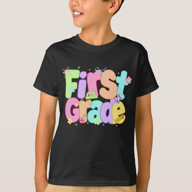 Preppy First Grade Back To School 1st Grade T-Shirt (Vorderseite)