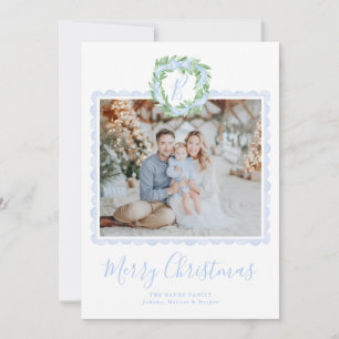 Preppy Grandmillennial Wreath Monogram Feiertagskarte
