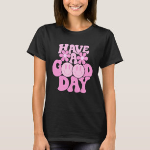 Preppy hat ein gutes Tageslicht und eine ästhetisc T-Shirt