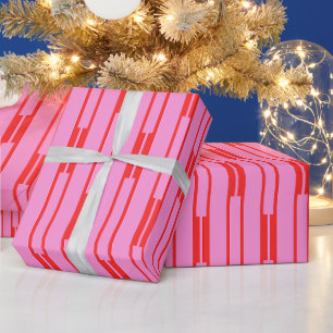 Preppy Hot Pink und Red Geometric Stripe Muster Geschenkpapier