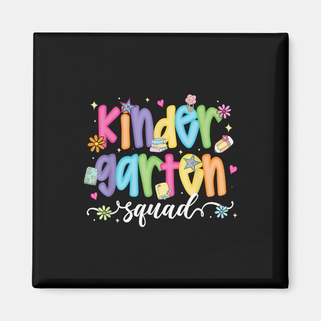 Preppy Kindergarten Squad Team Crew Teacher Back T Magnet (Vorne)