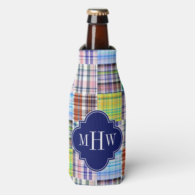 Preppy Patchwork Madras Navy Quatrefoil Monogram Flaschenkühler (Flaschenvorderseite)