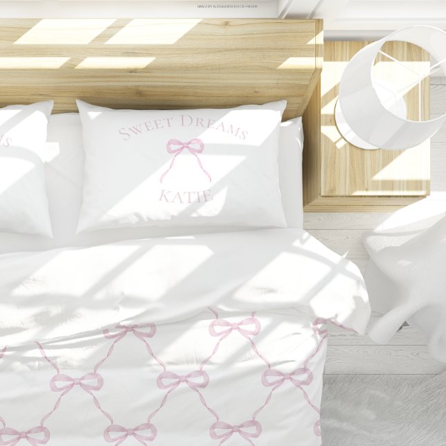 Preppy Pink Bow Sweet Dreams Dekokissen (Matching pillow and duvet)