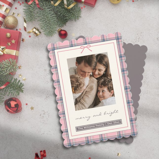 Preppy Pink Plaid Bow Family Photo Holiday Card Einladung (Preppy Pink Plaid Bow Family Photo Holiday Card)