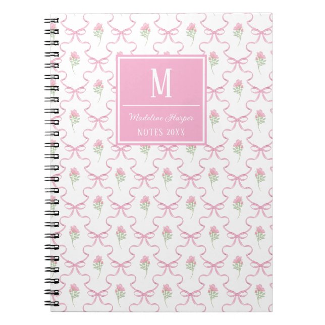 Preppy Pink Ribbon Trellis mit Rose Monogramm Notizblock (Vorderseite)