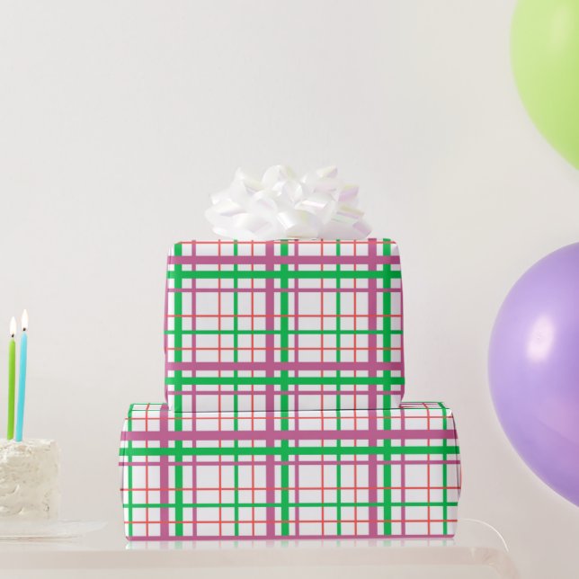 Preppy Pink und Green Hübsches Kariertes Wrapping  Geschenkpapier (Partygeschenke)