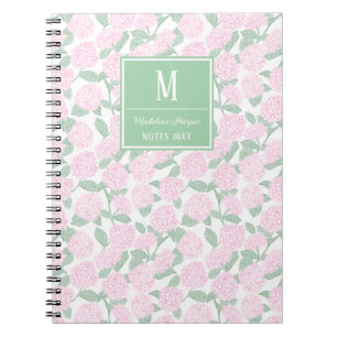 Preppy Pink und Green Hydrangeas Monogram Notizblock