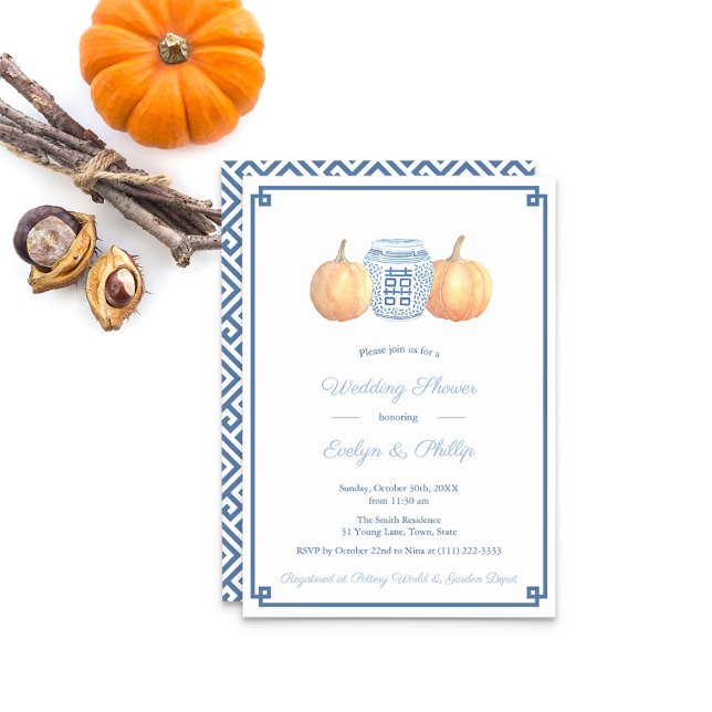 Preppy Pumpkin Navy Burnt Orange Polterabend Einladung (Orange Pumpkins With Navy Blue And White Ginger Jar Greek Key Wedding Shower Party Invitation)
