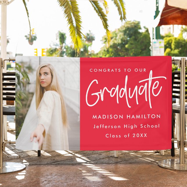 Preppy Script Red Foto Abschluss Banner (Von Creator hochgeladen)