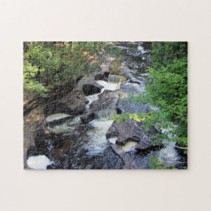 Presque Insel-Fluss-Puzzlespiel Puzzle
