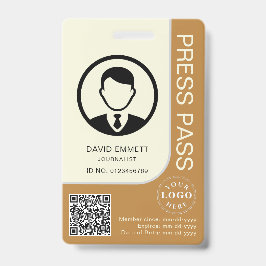 Presseausweis mit Foto und QR-Code für sicheren Zu Ausweis