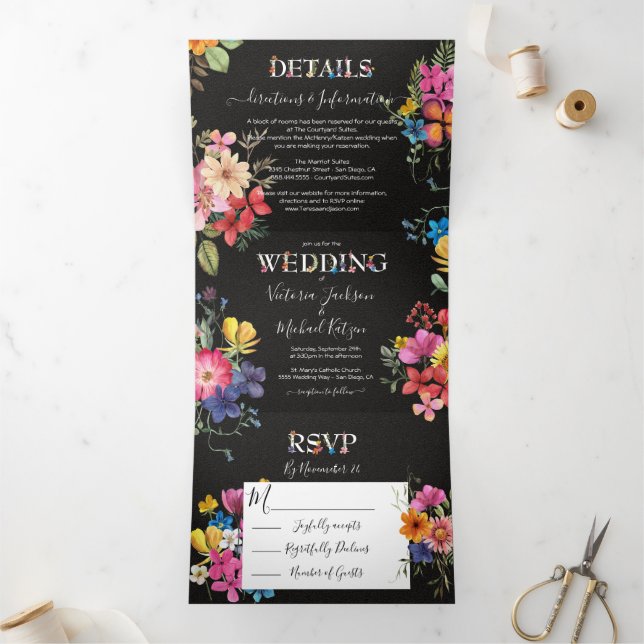 Pressed Blume Dark Moody Wedding Dreifach Gefaltete Einladung (Innenseite)