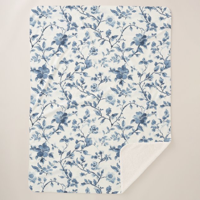 Pretty Blue White Floral Christmas Sherpadecke (Vorderseite)