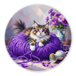Pretty Cat with Purple Flowers and Yarn   Keramikknauf