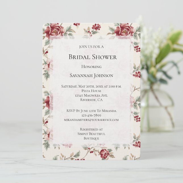 Pretty Chic Red Cream Floral Bridal Shower Einladung (Stehend Vorderseite)