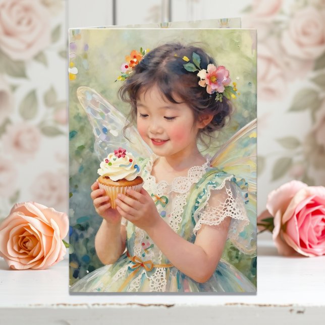 Pretty Little Fairy Girl with Cupcake Birthday Karte (Von Creator hochgeladen)