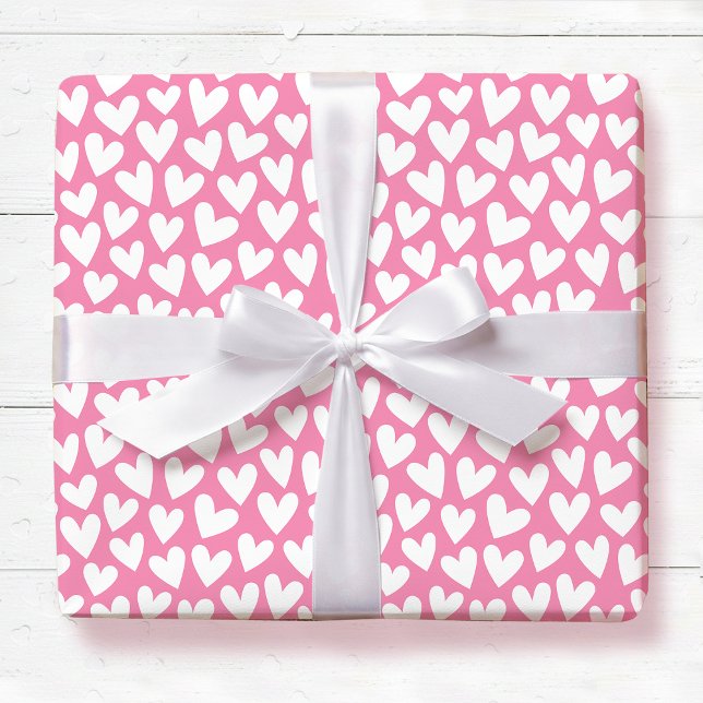 Pretty Love Heart Pattern Pink White Valentine Geschenkpapier (Von Creator hochgeladen)