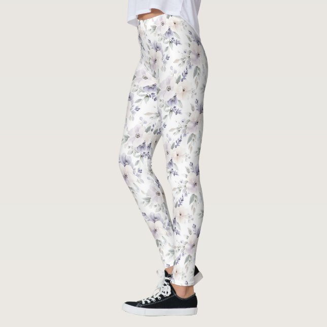 Pretty Purple Flowers   Leggings (Links)
