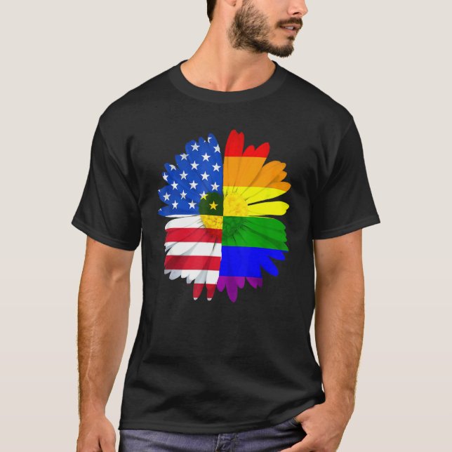 Pride LGBT Daisy Heart Rainbow American Flag Flown T-Shirt (Vorderseite)
