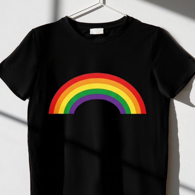 Pride Rainbow LGBTQ Men T-Shirt (Von Creator hochgeladen)