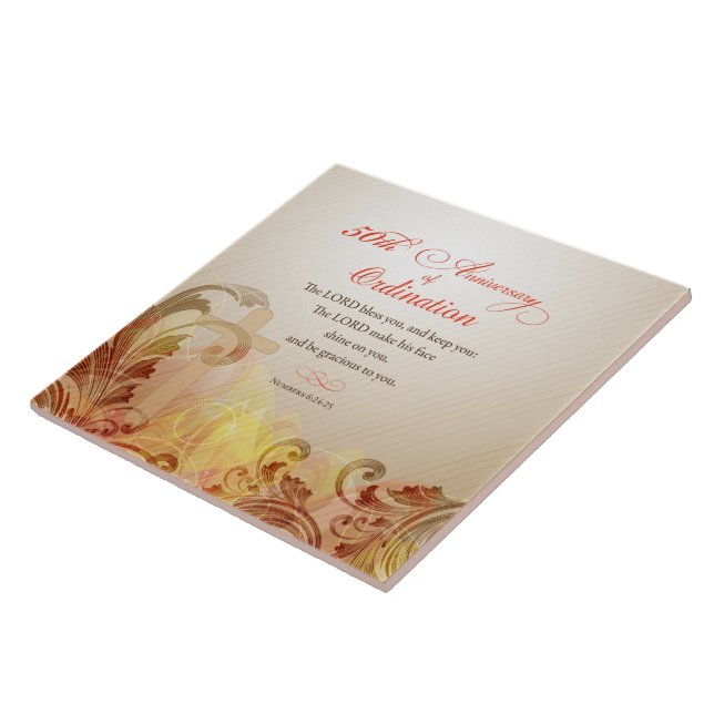 Priester, 50. Jahrestag der Segnung Fliese (Seite)