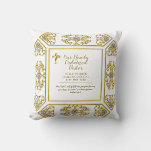 Priester Pastor, neu ordiniert Minister Deacon Nun Kissen