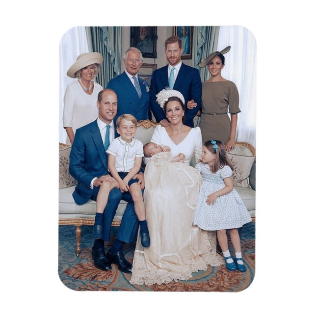 Prince Louis Christening July 2018 stylized Magnet (Vertikal)
