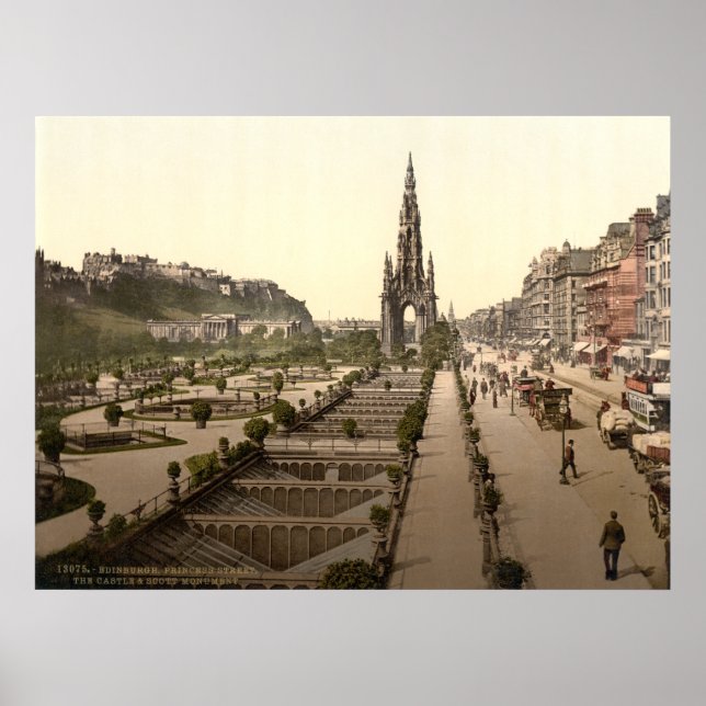 Princes Street, das Schloss und das Scott Monument Poster (Vorne)