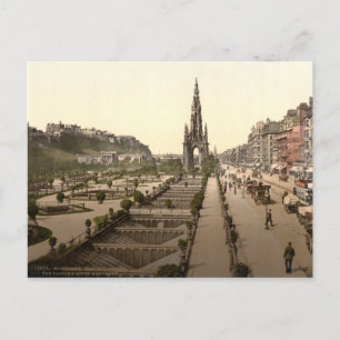 Princes Street, das Schloss und das Scott Monument Postkarte