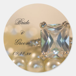 Princess Diamond Ring und White Pearls Wedding Runder Aufkleber