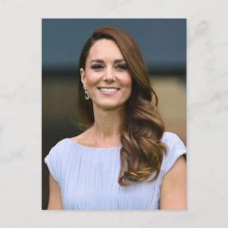 Princess Kate lilac stilisierte Postkarte