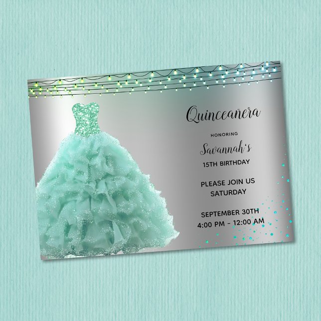 Princess Mint Green Gown String Lights Quinceanera Einladung (Von Creator hochgeladen)