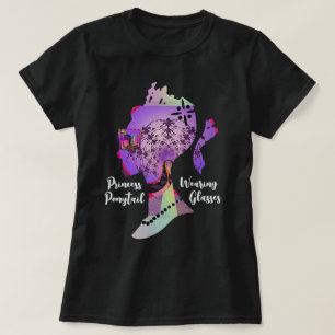 Princess Ponytail Wearing Brillen Black T-Shirt