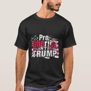 Pro-Amerika Anti-Trump - American Flag Resist T-Shirt