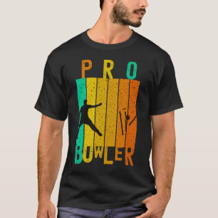 PRO BOWLER CRICKET PLAYER - CRICKET LOVER T-Shirt