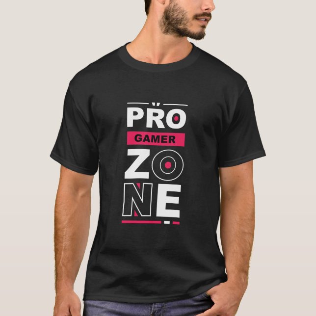 Pro Gamer Zone Typografie Design Gaming-Ästhetik  T-Shirt (Vorderseite)