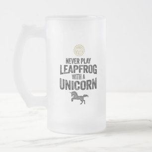 PRO TIPP: Spielen Sie niemals Leapfrog mit einem E Mattglas Bierglas